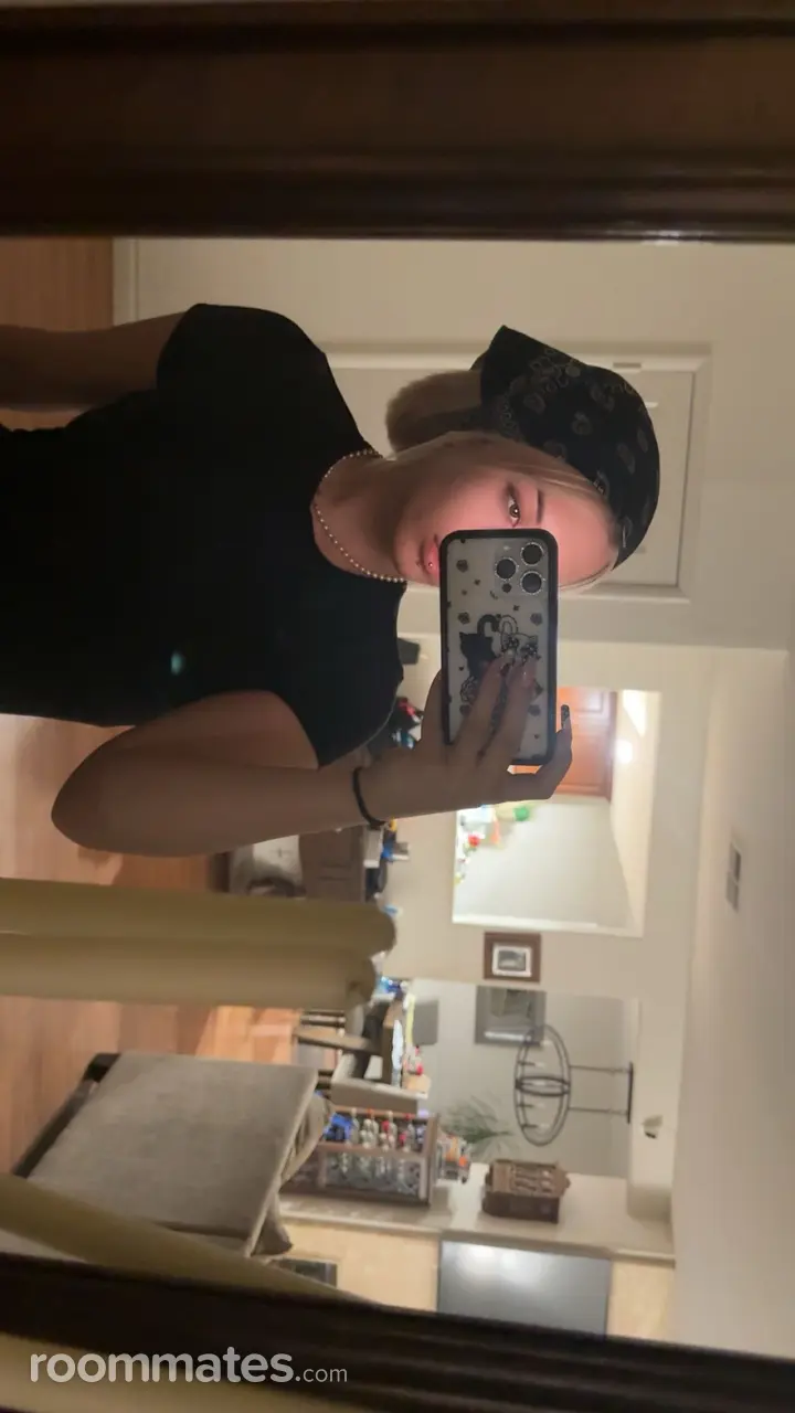 Profile photo 2 of 3