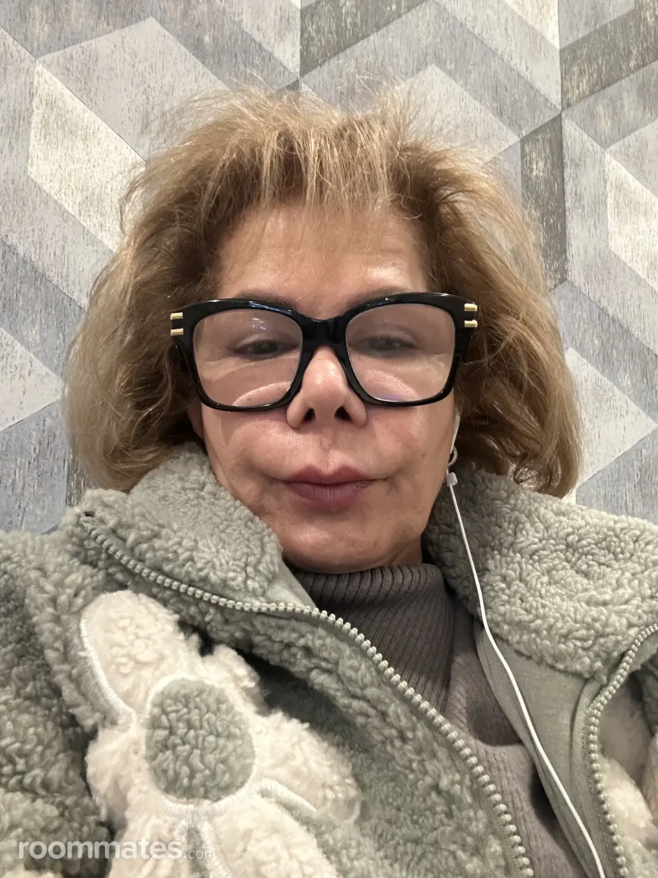 Profile photo 11 of 18