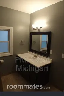 Room for rent in Grand Rapids, MI $800, house