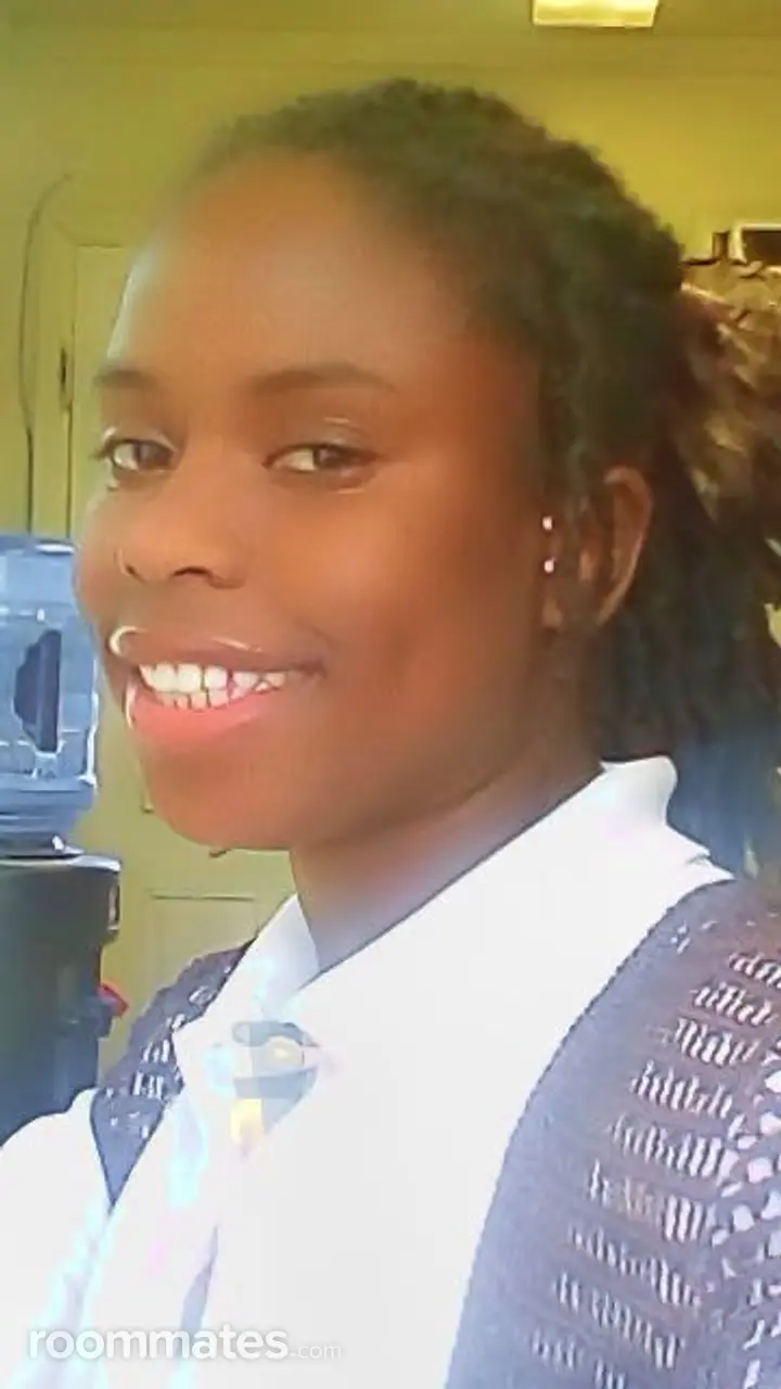 Profile photo 1 of 1