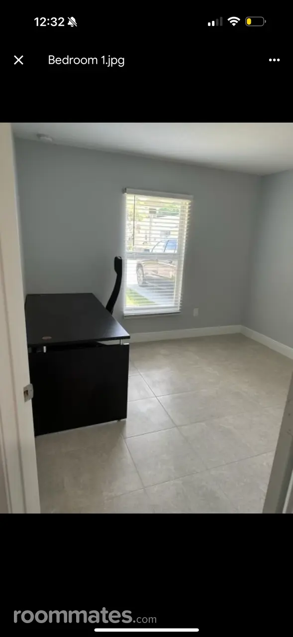 Profile photo 3 of 8