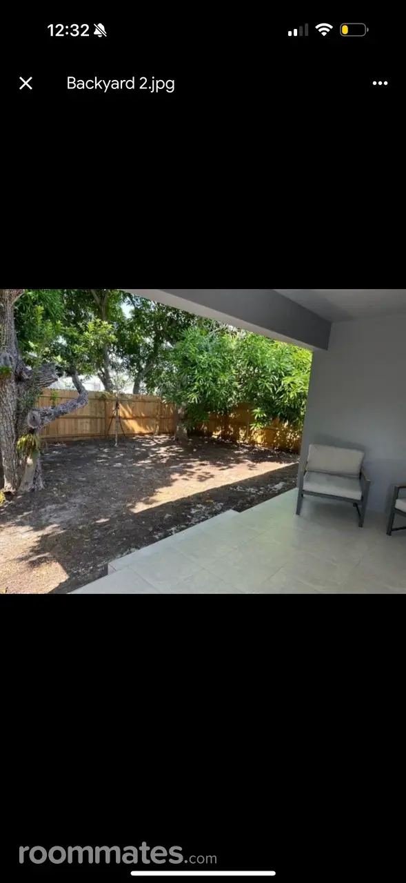 Profile photo 5 of 8