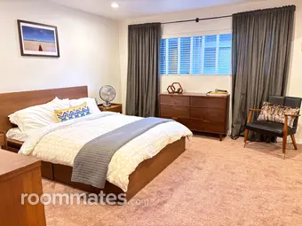 Room for rent in Los Angeles, CA $2000, condo