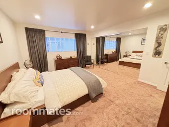 Room for rent in Los Angeles, CA $2000, condo