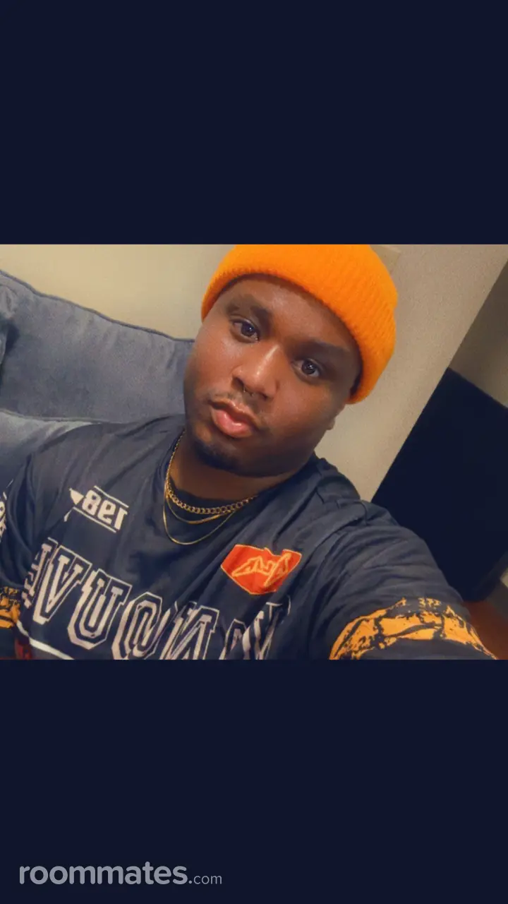 Profile photo 3 of 3