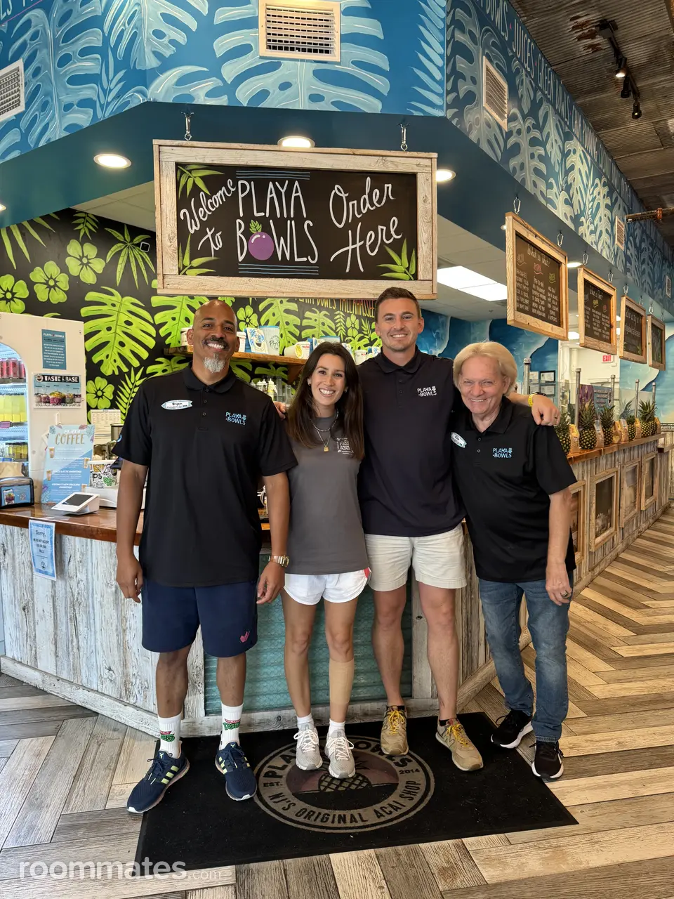 Profile photo 11 of 11