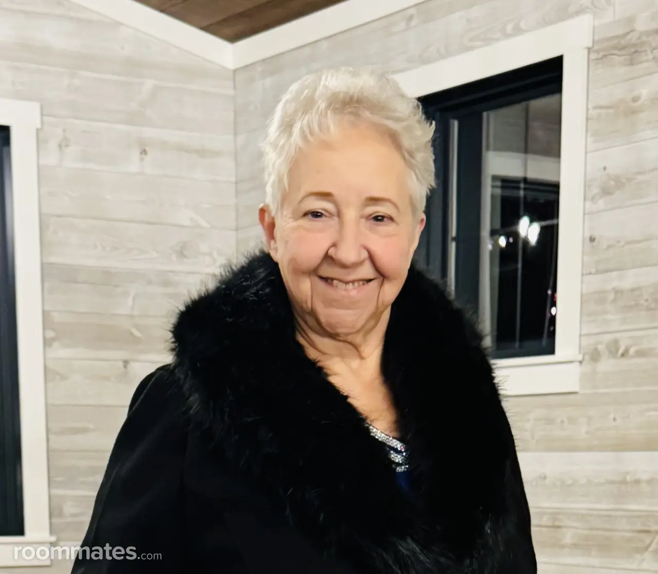 Profile photo 17 of 17