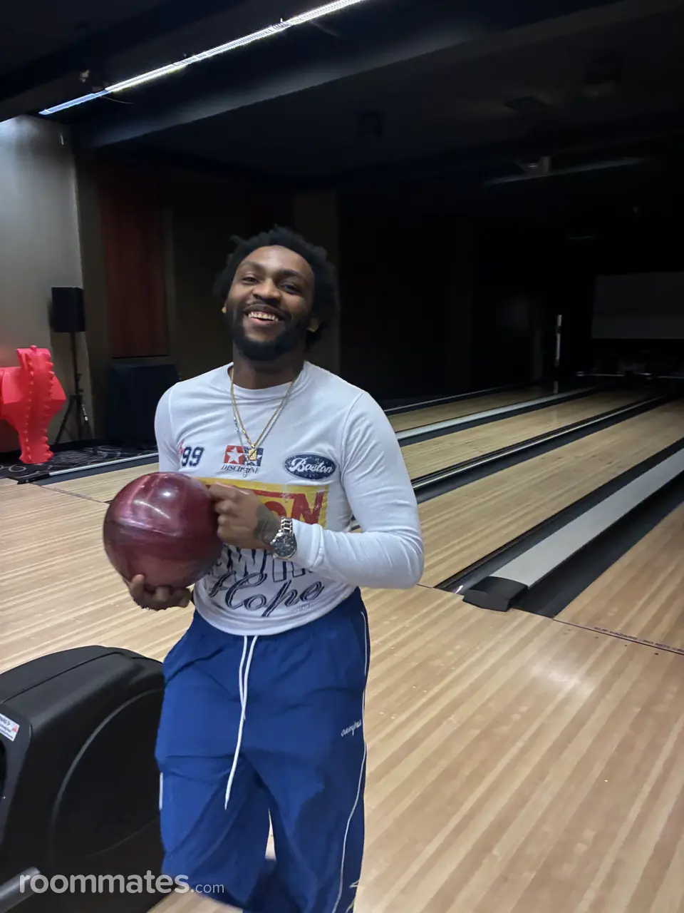 Profile photo 7 of 7