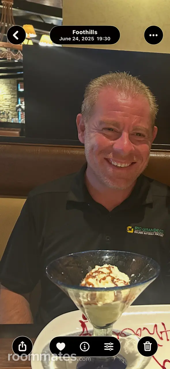 Profile photo 6 of 6