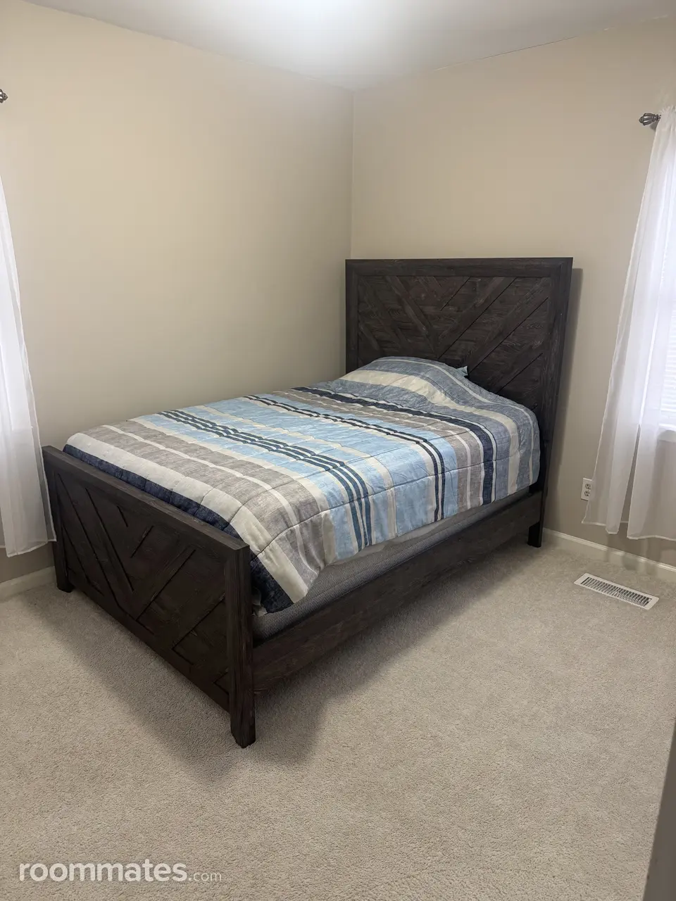 Profile photo 8 of 11