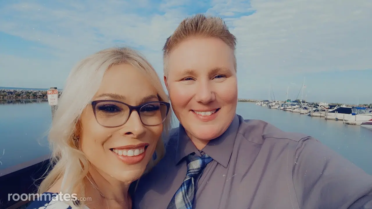 Profile photo 11 of 11