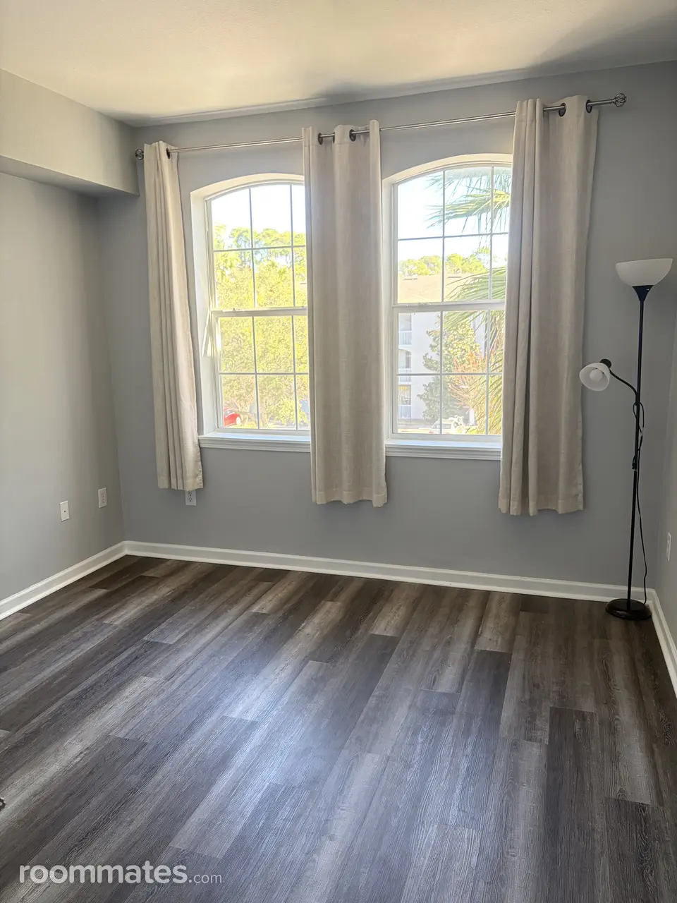 Profile photo 5 of 6