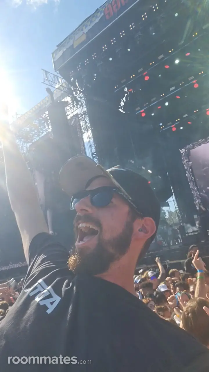 Profile photo 3 of 3