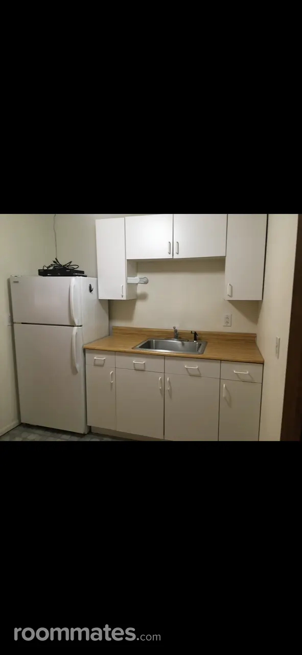 Profile photo 3 of 6