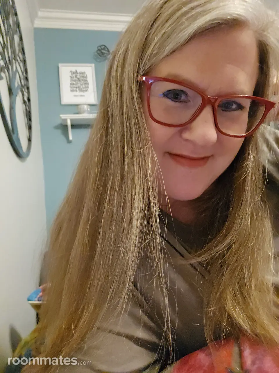 Profile photo 1 of 4