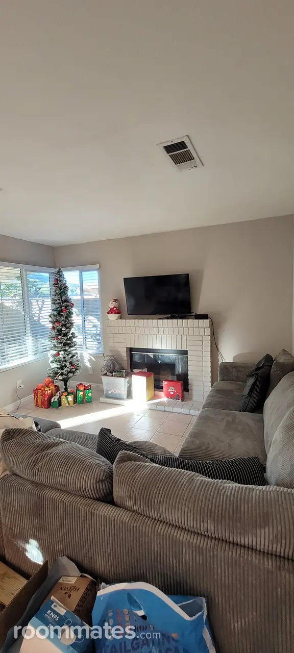 Profile photo 6 of 9