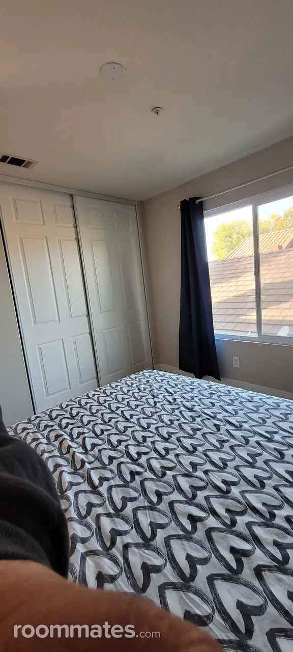 Profile photo 8 of 9