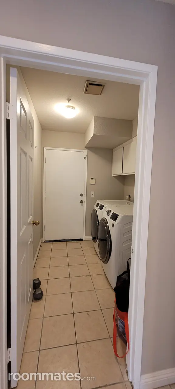 Profile photo 4 of 9