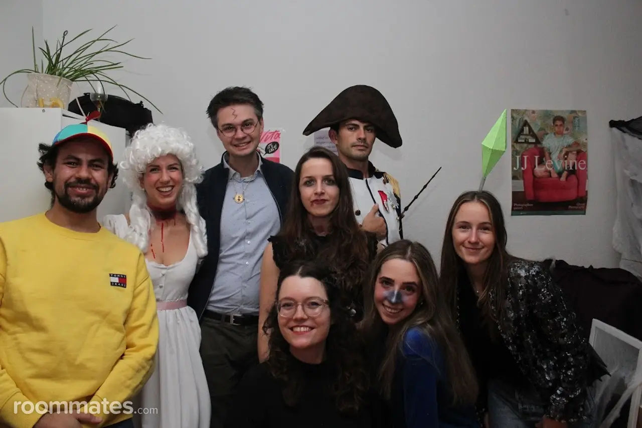 Profile photo 5 of 9