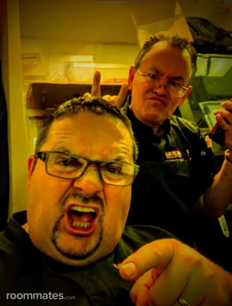 Profile photo 12 of 16