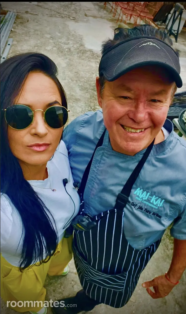 Profile photo 16 of 16