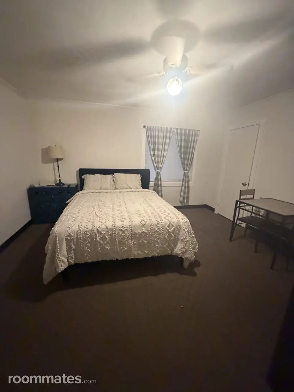 Profile photo 1 of 7