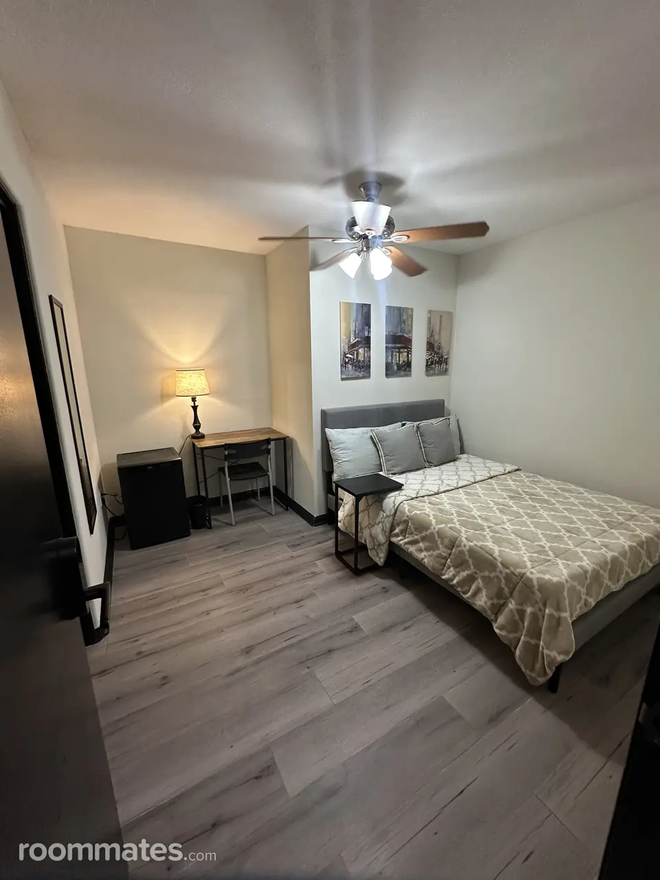 Profile photo 2 of 14