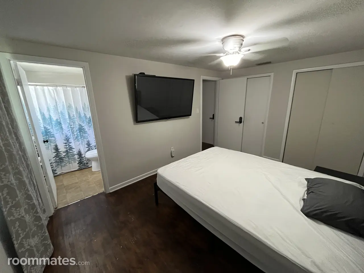 Profile photo 2 of 9