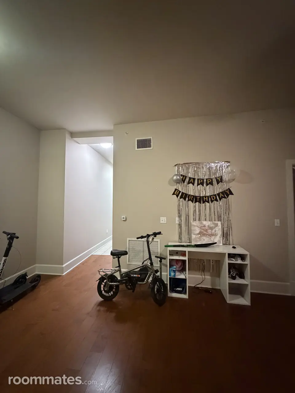 Profile photo 5 of 13