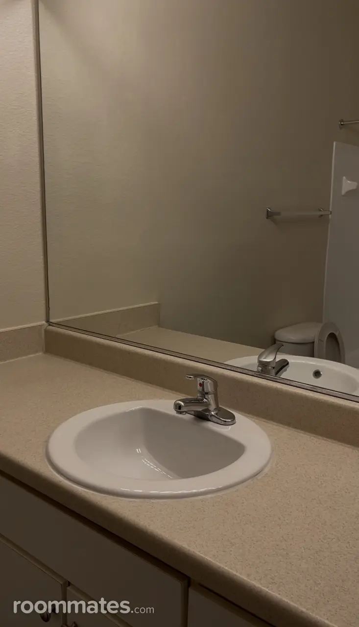 Profile photo 3 of 9