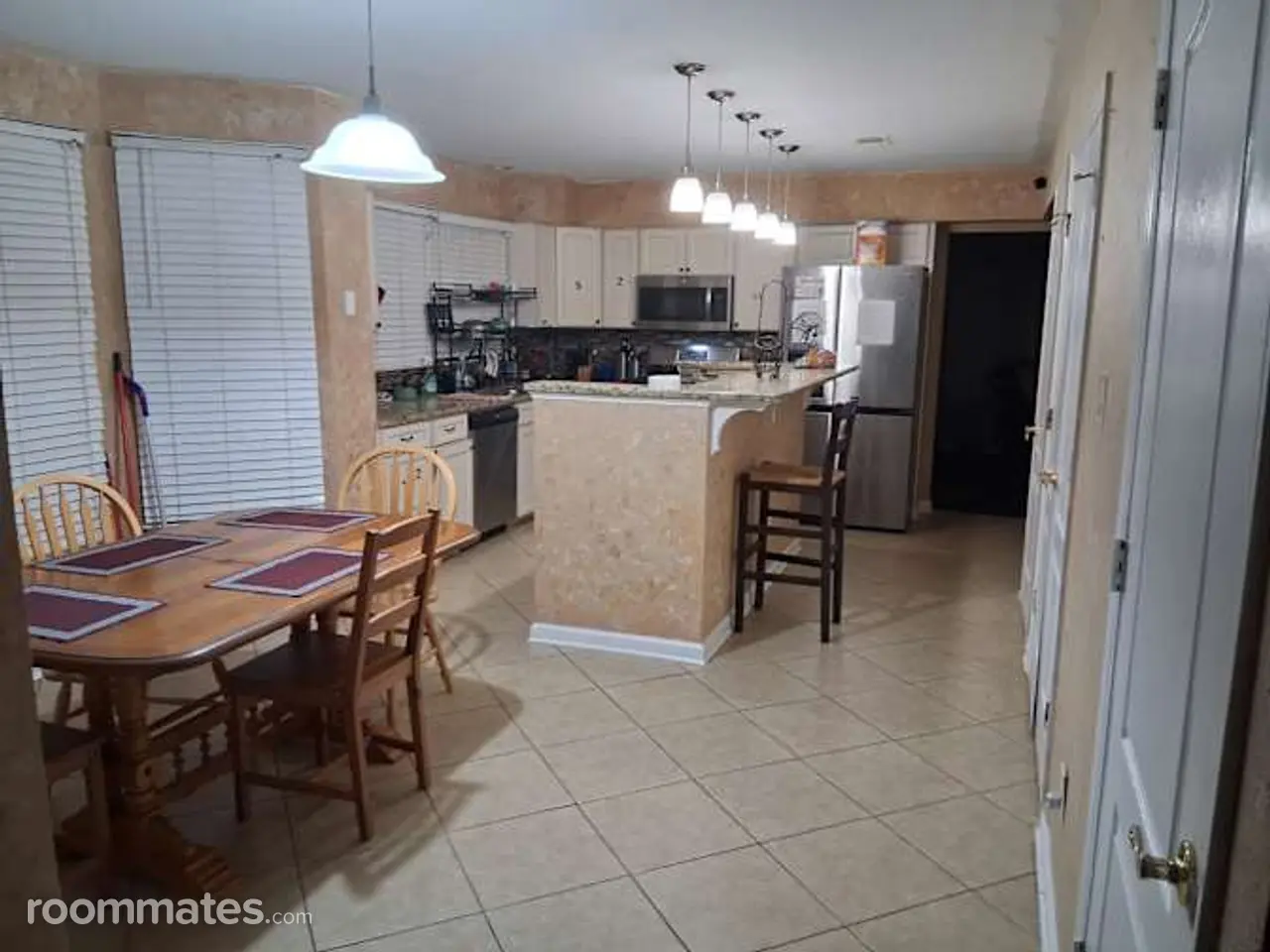 Profile photo 9 of 12