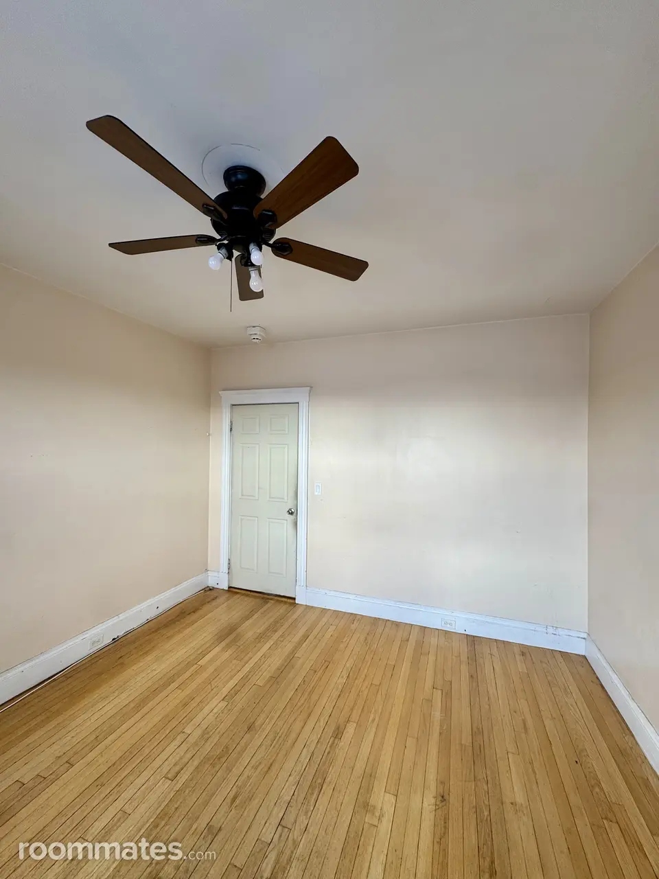 Profile photo 4 of 9