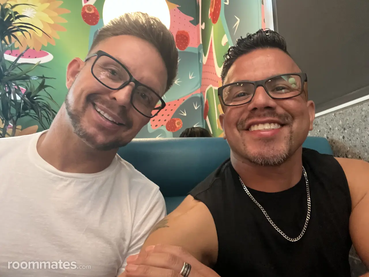 Profile photo 7 of 8