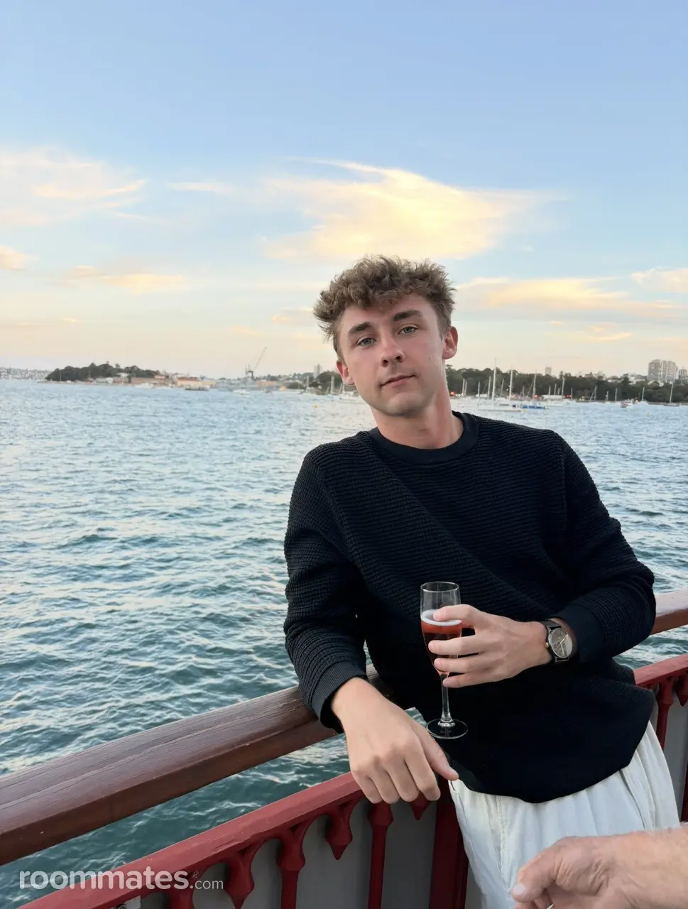 Profile photo 1 of 6