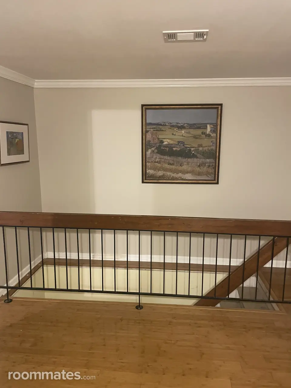 Profile photo 7 of 10