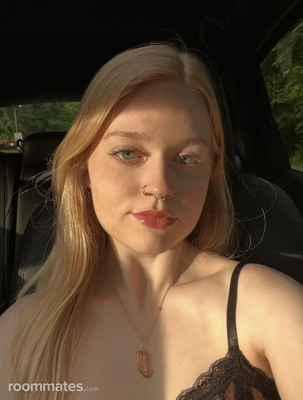 Profile photo 1 of 1