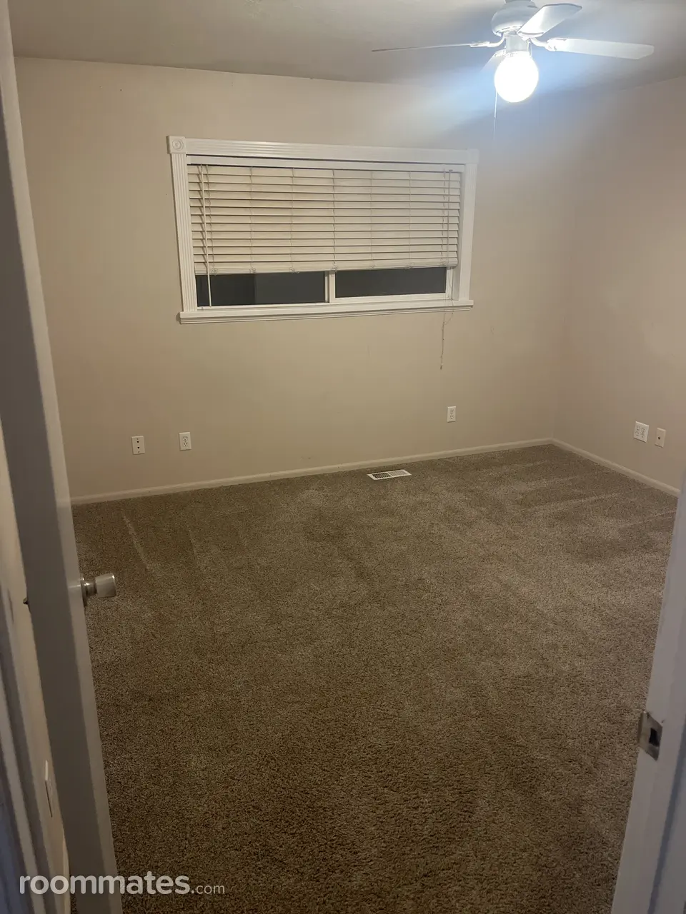 Profile photo 1 of 3