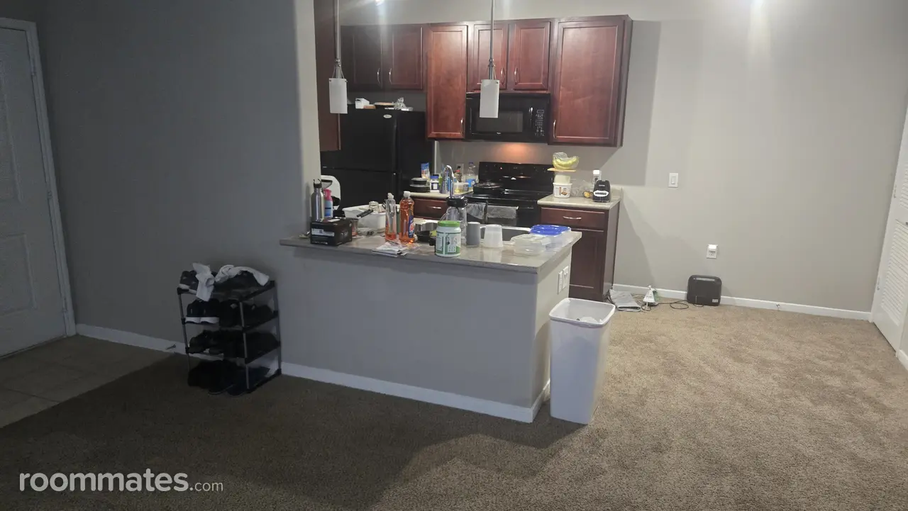 Profile photo 1 of 3