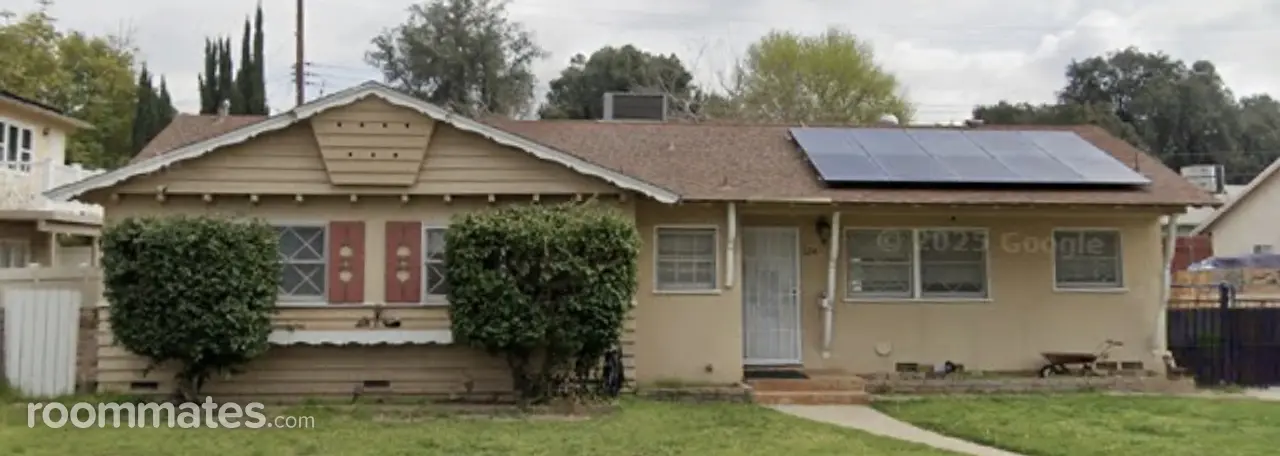 Profile photo 1 of 2