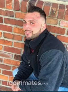 Roommate looking Pensacola, FL, $900