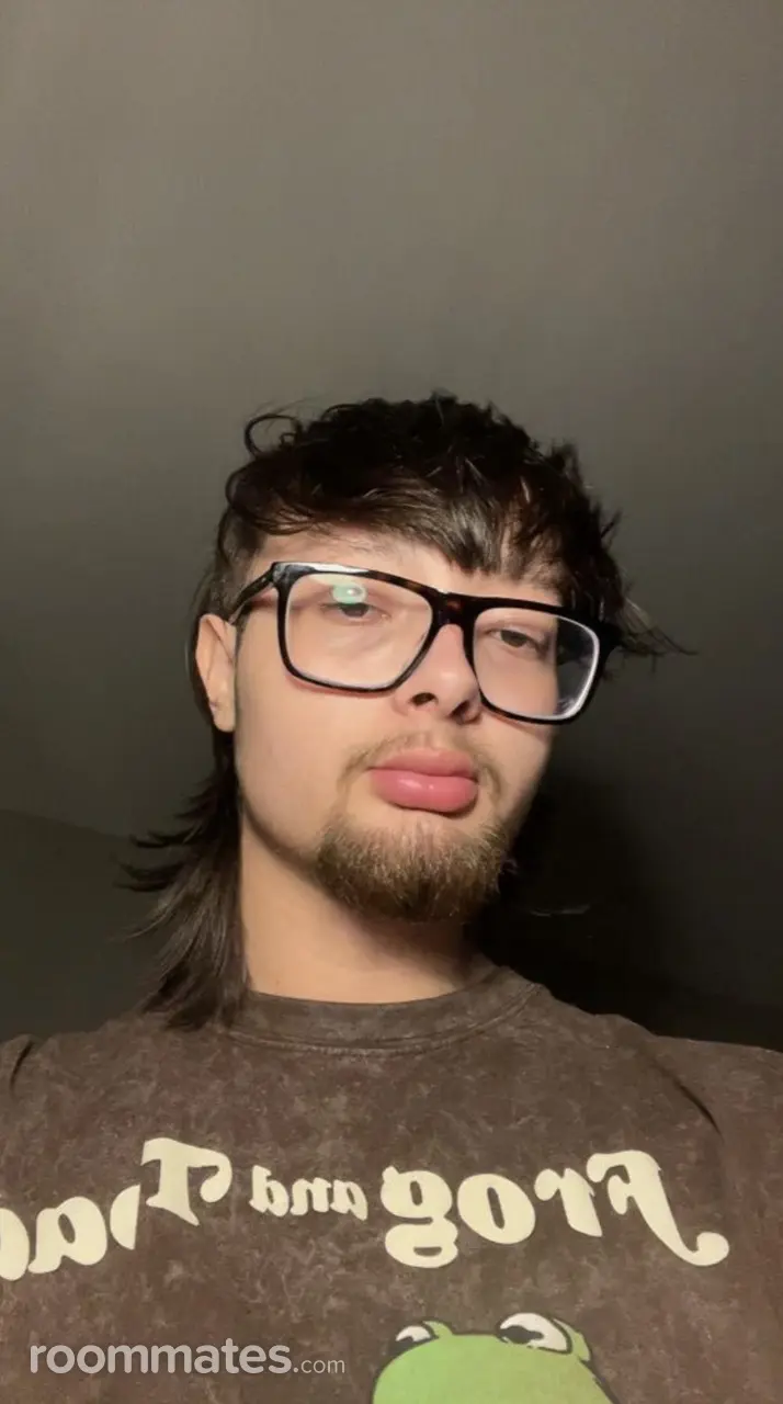 Profile photo 2 of 3