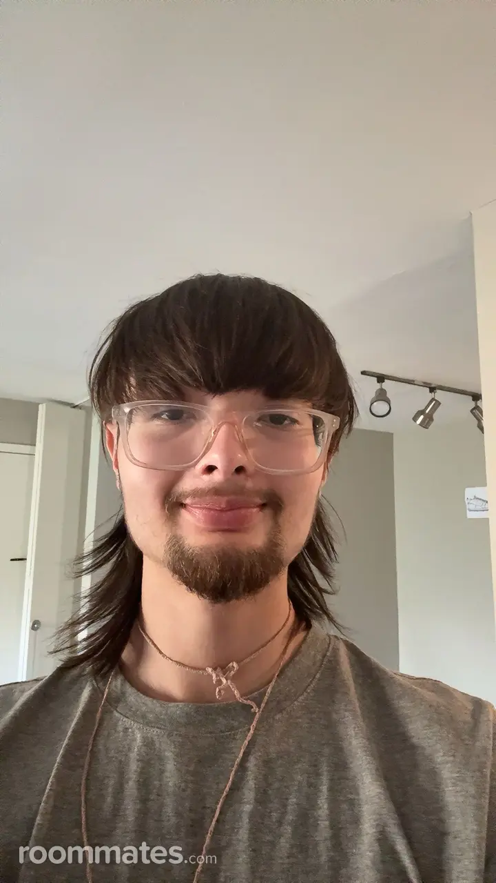 Profile photo 1 of 3