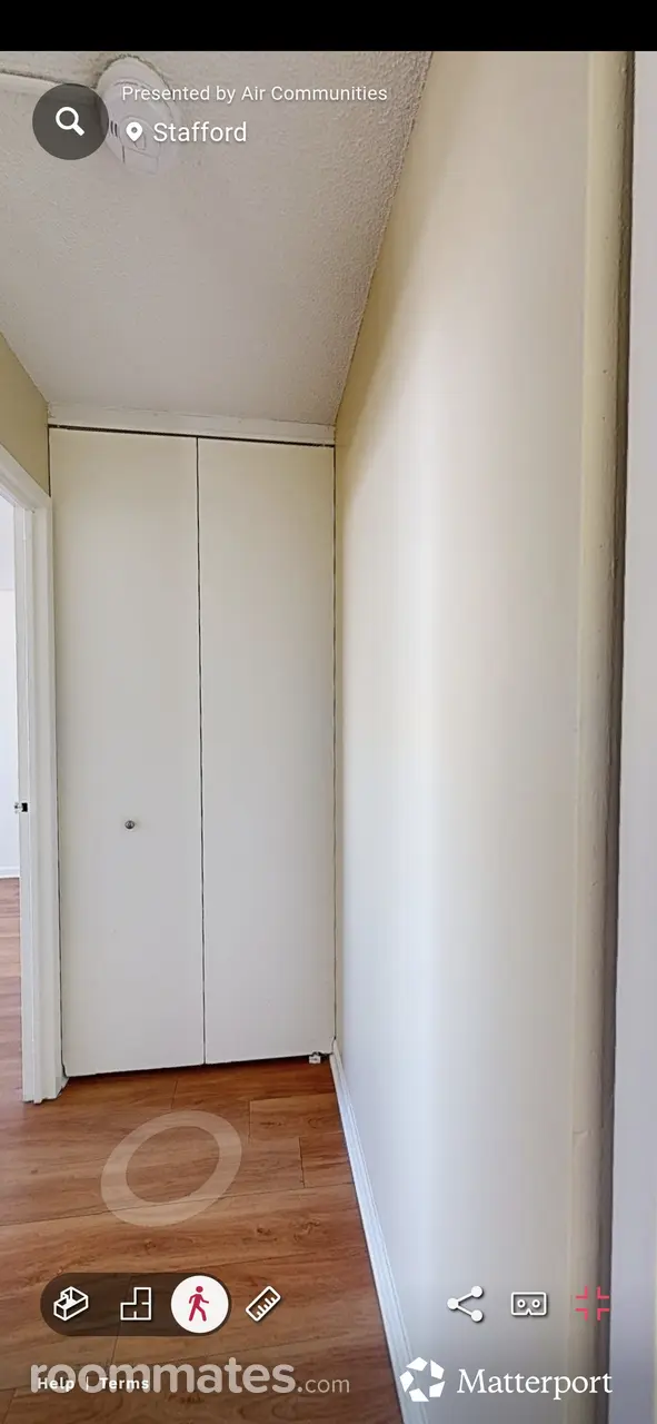 Profile photo 2 of 6