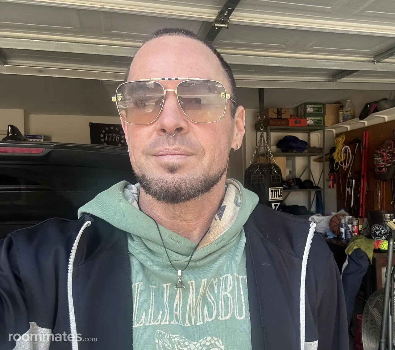 Profile photo 1 of 5