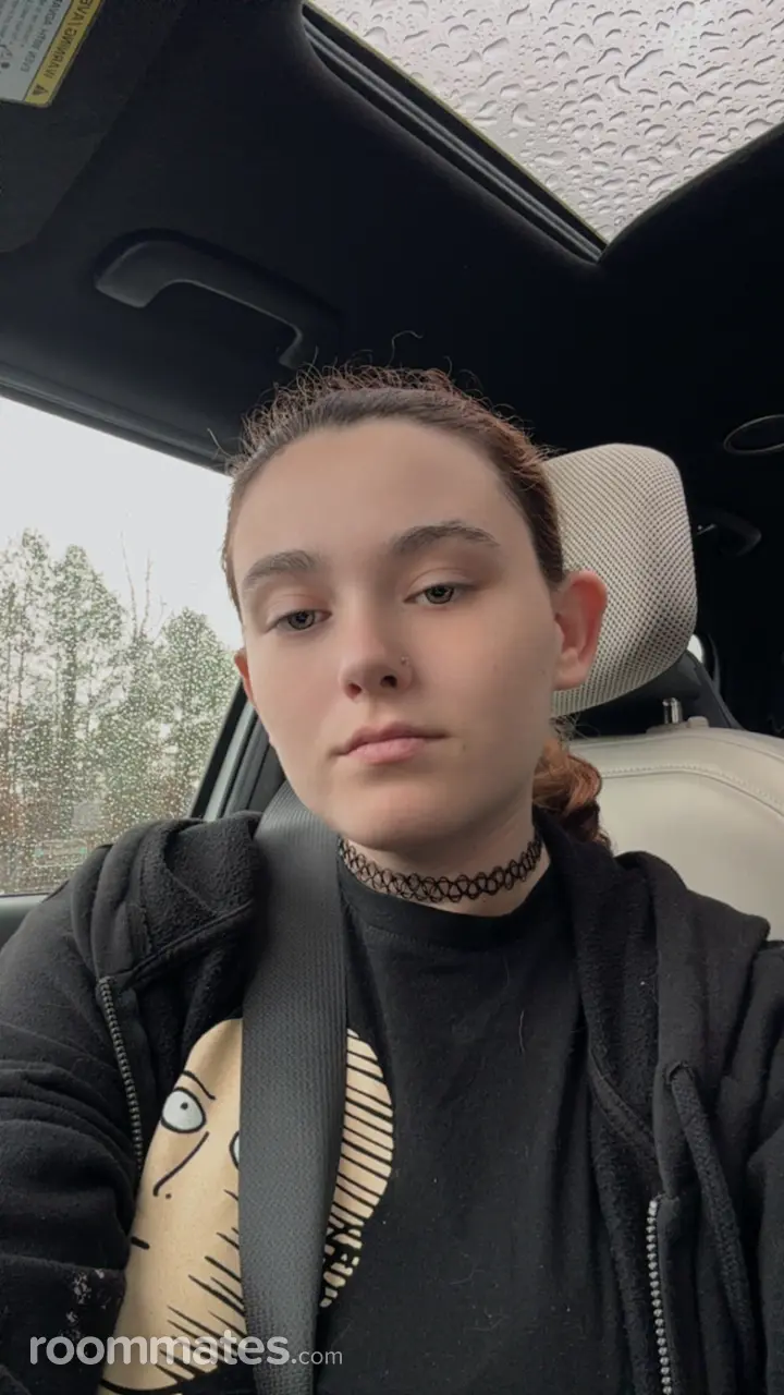 Profile photo 3 of 6