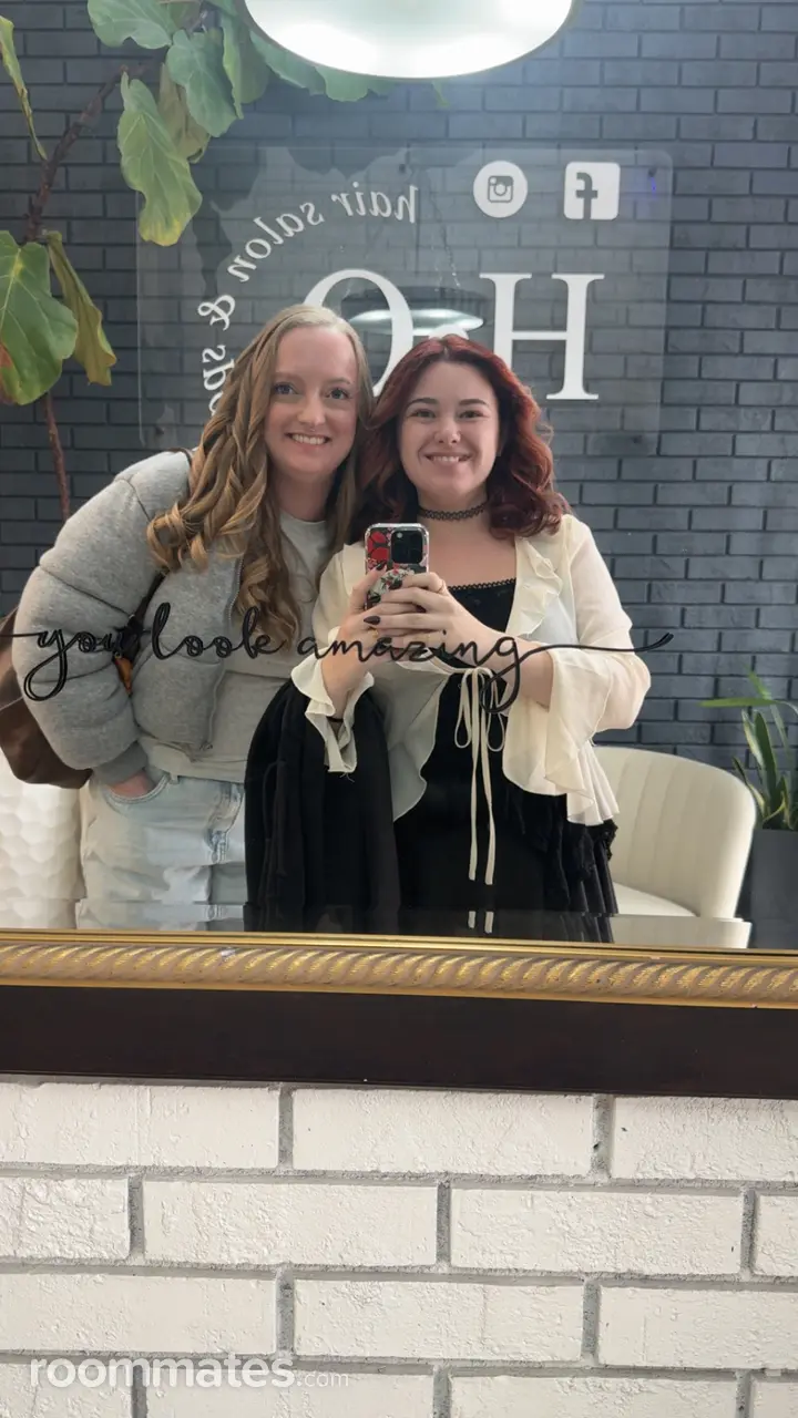 Profile photo 4 of 6