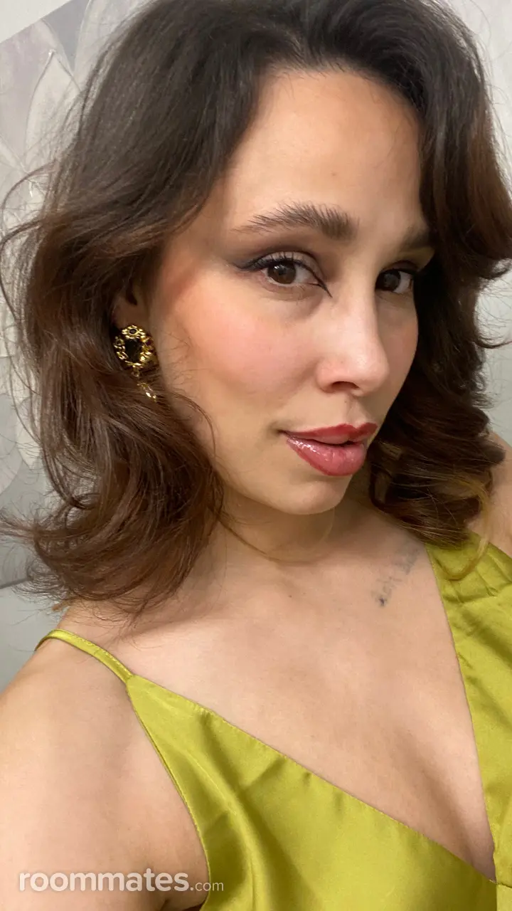 Profile photo 1 of 1