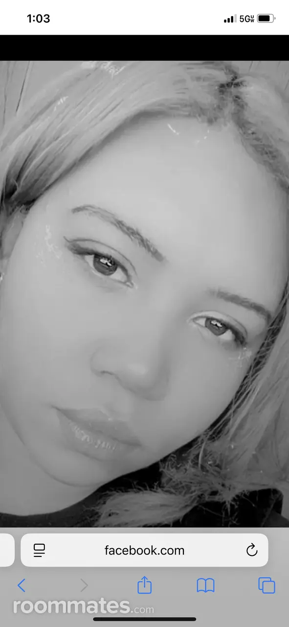 Profile photo 10 of 11