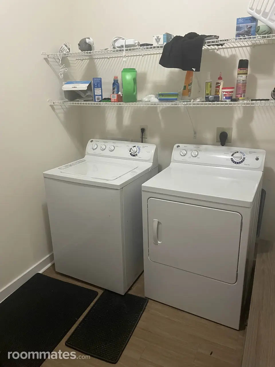 Profile photo 4 of 13