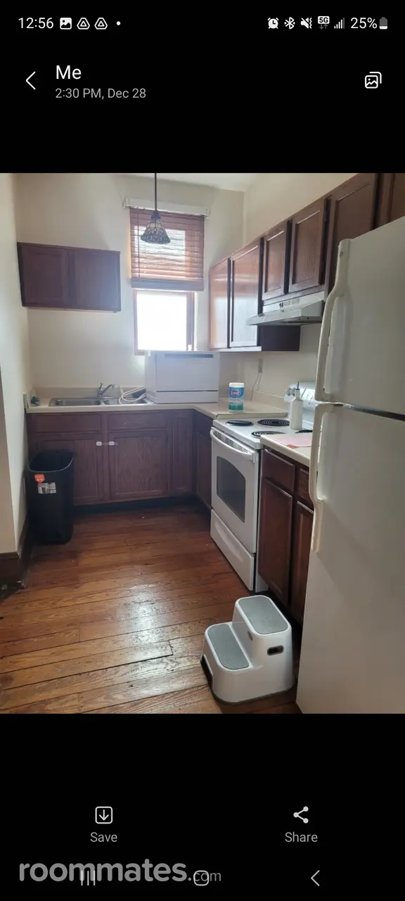 Profile photo 5 of 13